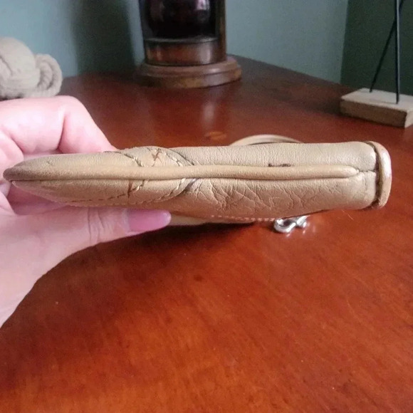 Coach Tan Leather Embossed Wristlet with Hangtag - Picture 8 of 14